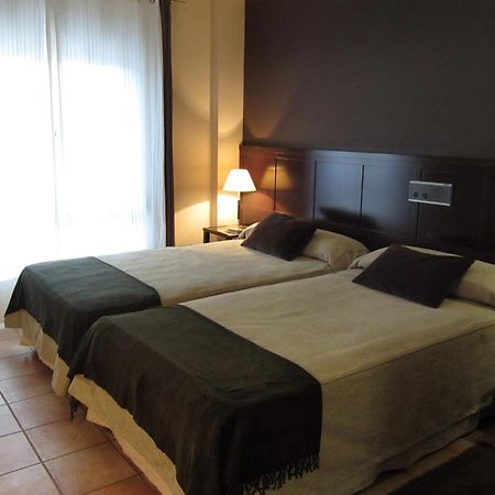 Hotel Villa de Utrillas Esterno foto