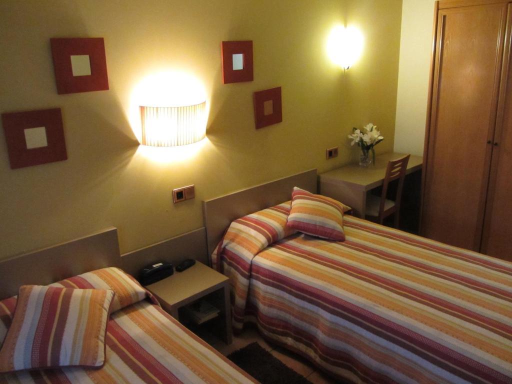 Hotel Villa de Utrillas Camera foto